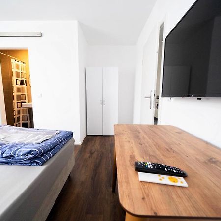 Pension Diloyal Nuertingen Esterno foto